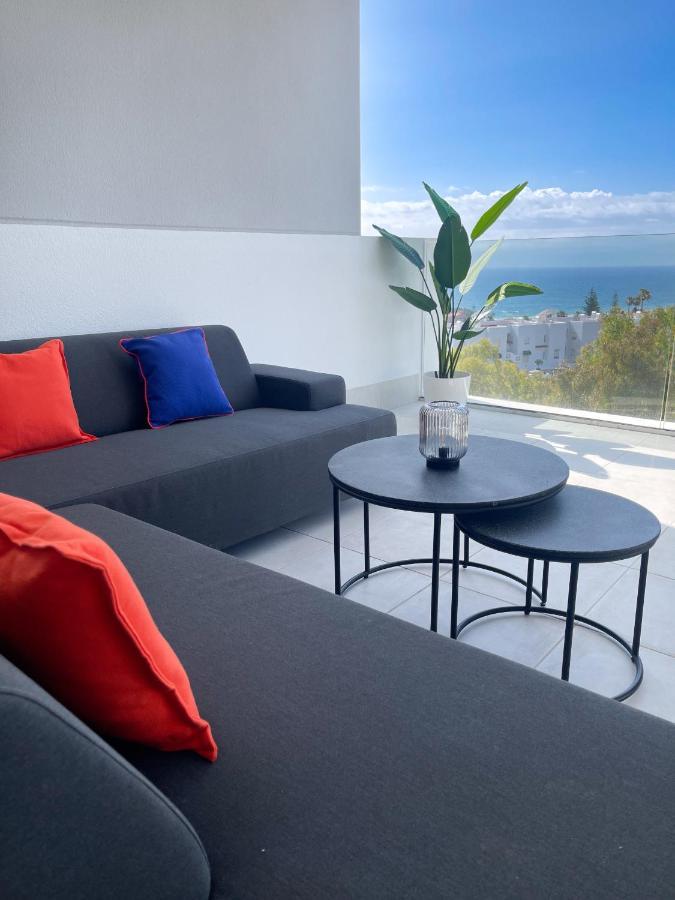Pure South Residence Манилва Екстериор снимка