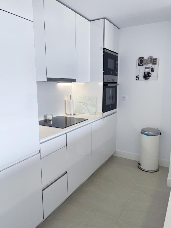 Pure South Residence Манилва Екстериор снимка