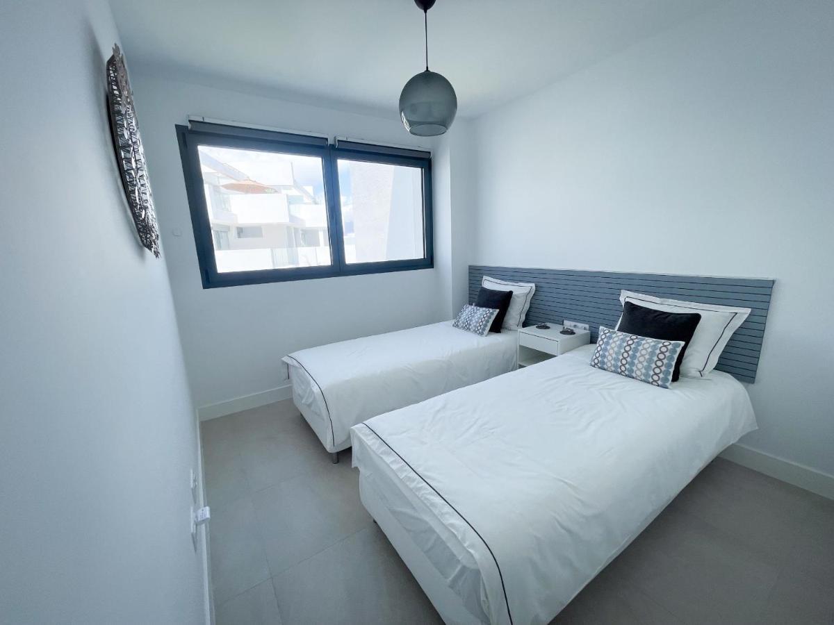 Pure South Residence Манилва Екстериор снимка