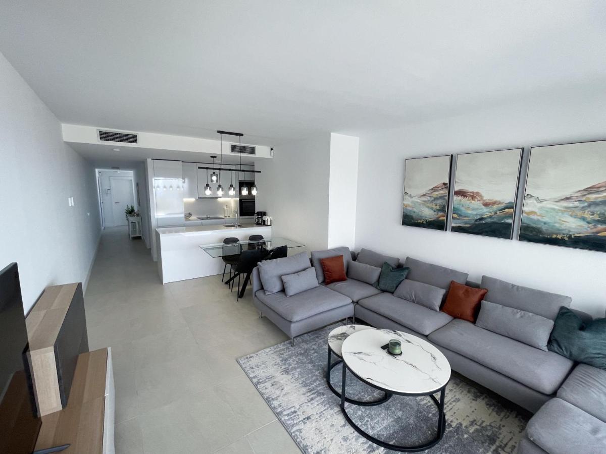 Pure South Residence Манилва Екстериор снимка