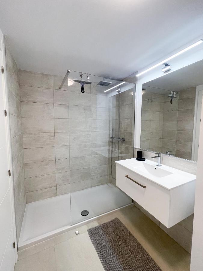 Pure South Residence Манилва Екстериор снимка