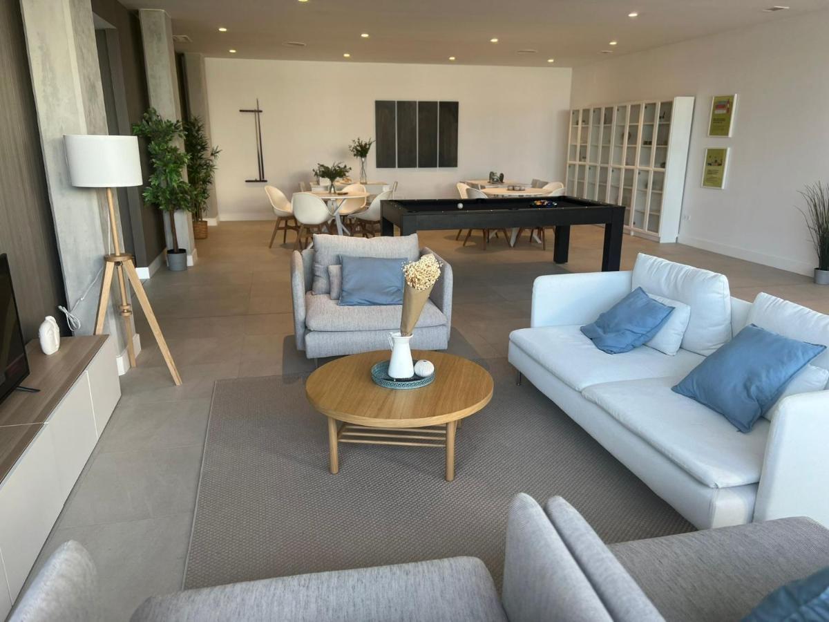 Pure South Residence Манилва Екстериор снимка
